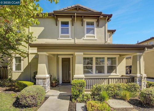 330 Pacifica Dr, Brentwood, CA, 94513-4648 | Card Image