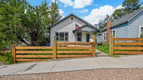 216 E 1st St, Rifle, CO, 81650-2304 | Card Image