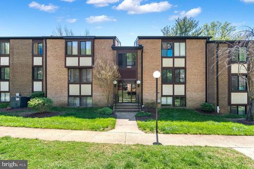 apt-102-9733 Kings Crown Ct, Fairfax, VA, 22031-5033 | Card Image