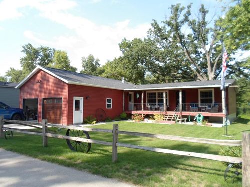 W9800 County Road G, Beaver Dam, WI, 53916-9218 | Card Image