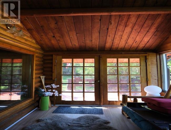 4061 Torry Rd, House other with 3 bedrooms, 2 bathrooms and 12 parking in Eagle Bay BC | Image 15