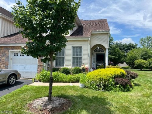 99 Saratoga Ct, SOMERSET, NJ, 08873-7414 | Card Image