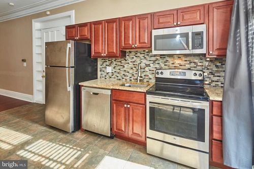 a1-1401 N Broom St, WILMINGTON, DE, 19806-4207 | Card Image