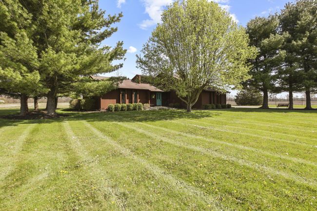 3826 Stemen Rd Nw, House other with 3 bedrooms, 3 bathrooms and null parking in Baltimore OH | Image 5