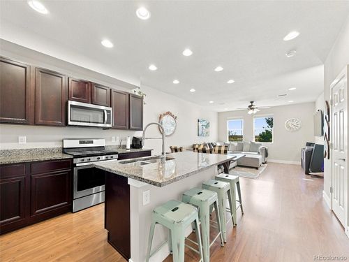 4763 Memphis St, Denver, CO, 80239-5490 | Card Image