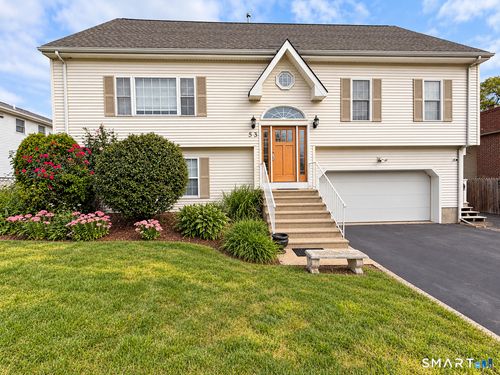 53 Moulthrop St, East Haven, CT, 06512-1530 | Card Image