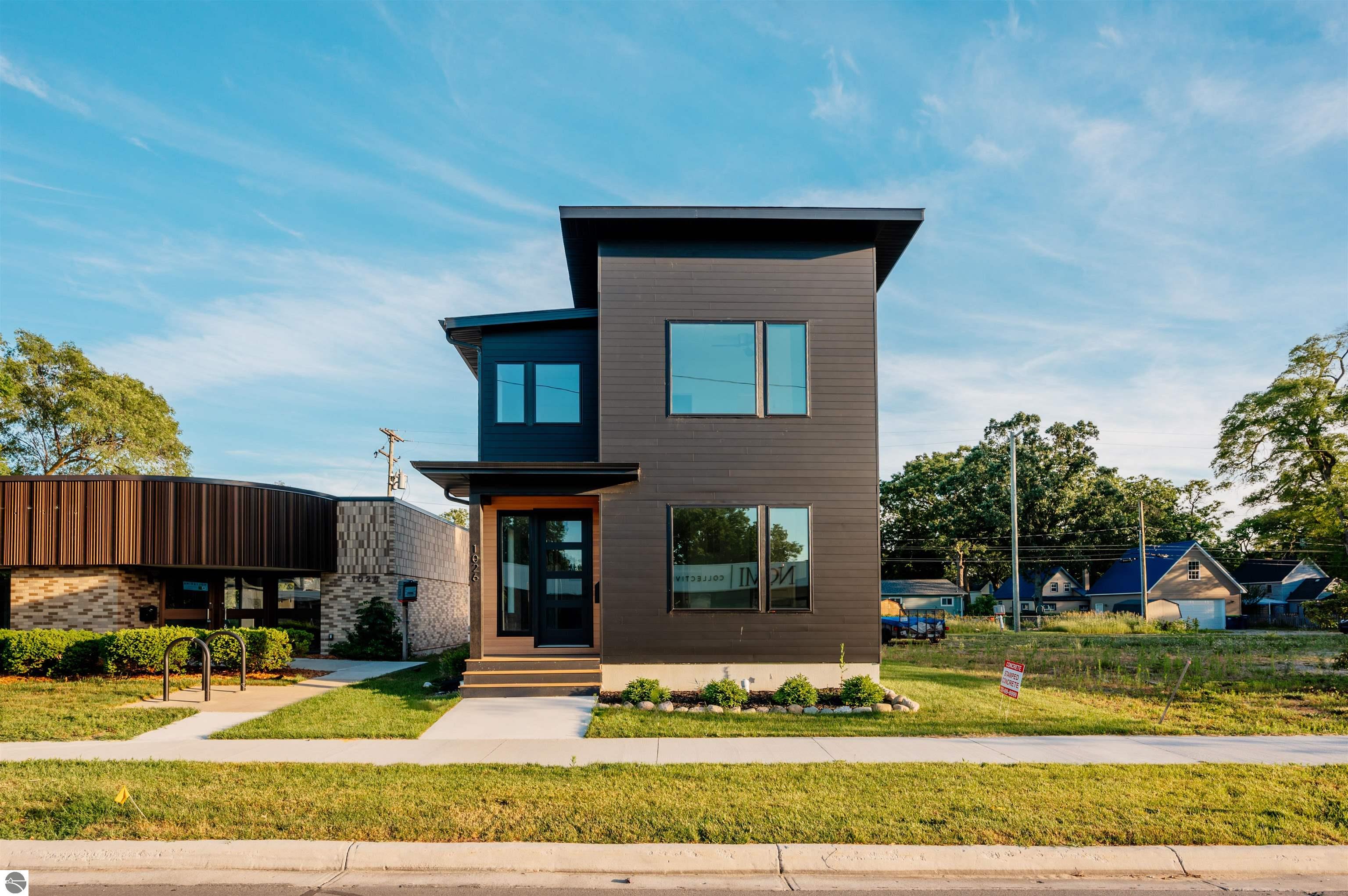 8th St, Traverse City, MI 49686