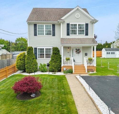 525 Anthony St, Fall River, MA, 02721-3201 | Card Image