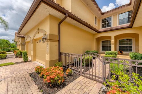 8261-8261 Miramar Way, LAKEWOOD RANCH, FL, 34202-9003 | Card Image