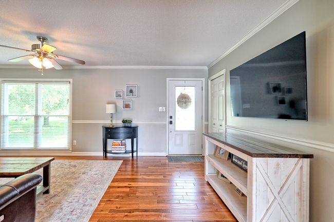Enter in to this well maintained home with fresh updates. | Image 5