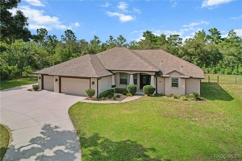582 E Savoy St, Lecanto, FL, 34461-8765 | Card Image