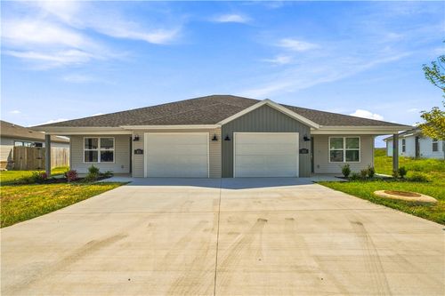 311 & 313 Nw 65th Avenue, Bentonville, AR, 72713 | Card Image
