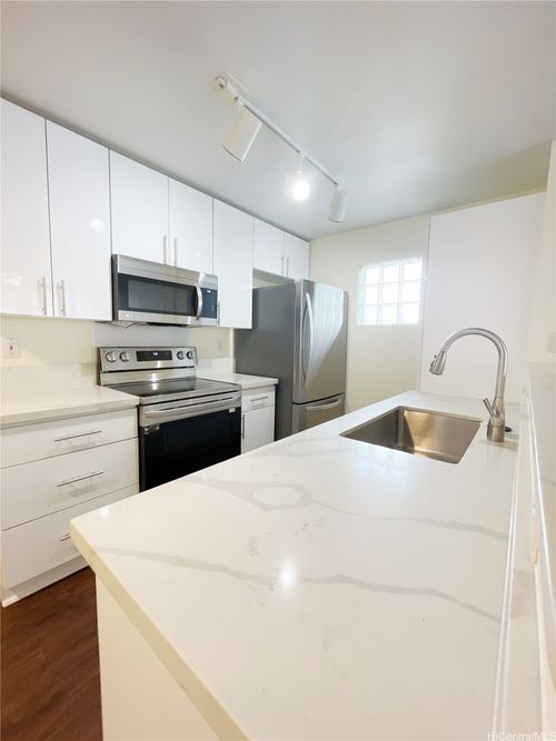 b-91-1203 Kaneana St, Ewa Beach, HI, 96706-3795 | Card Image