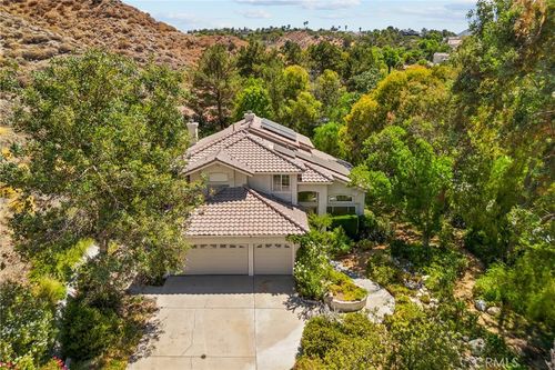 14653 Ramli Dr, Canyon Country, CA, 91387-2290 | Card Image