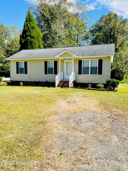 139 Slade Rd, Pantego, NC, 27860-9585 | Card Image