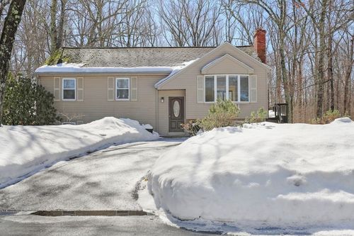 14 Little Tree Ln, Bellingham, MA, 02019-2910 | Card Image