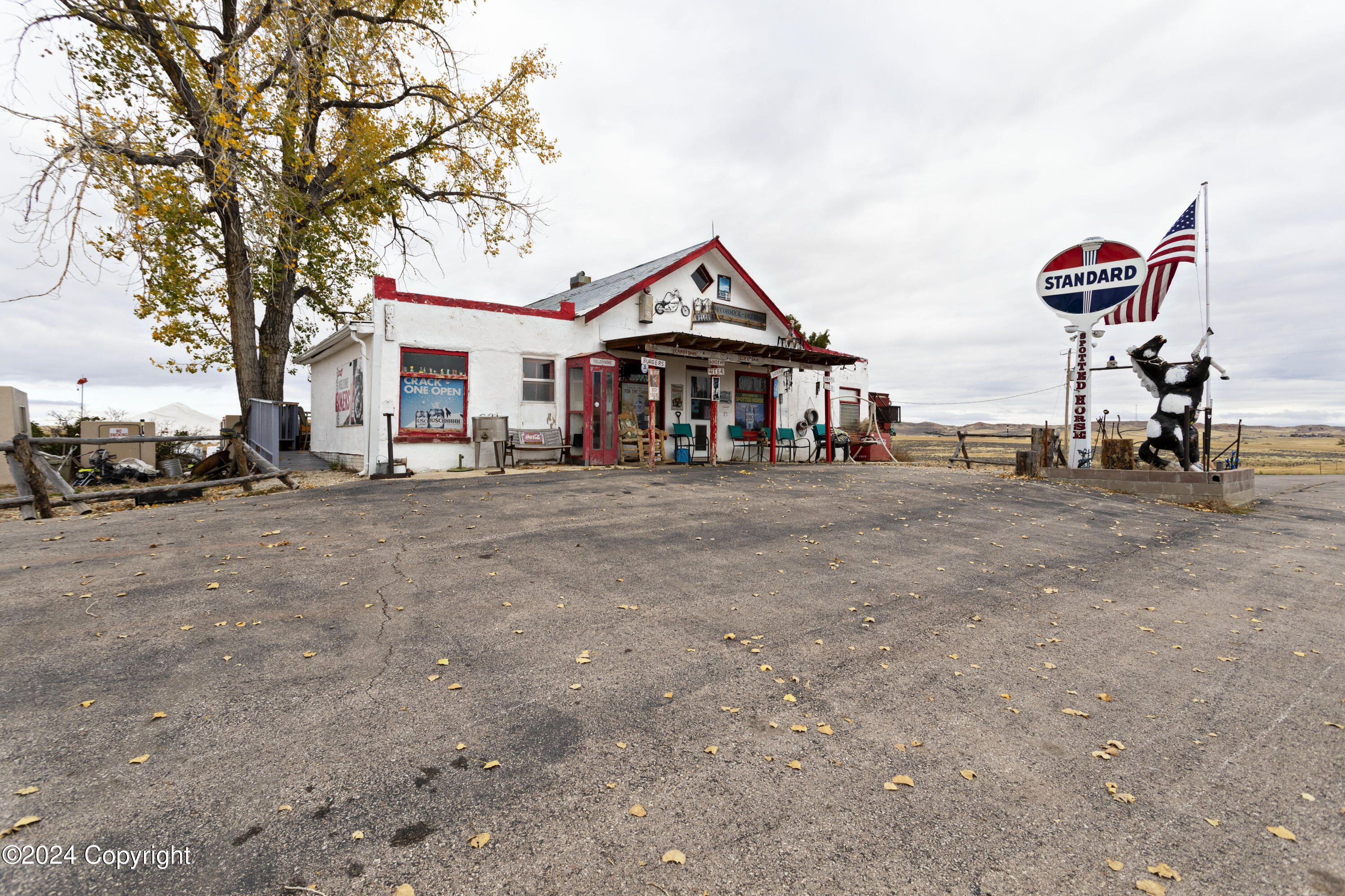 7021 Us Highway 14-16, Arvada, WY 82831