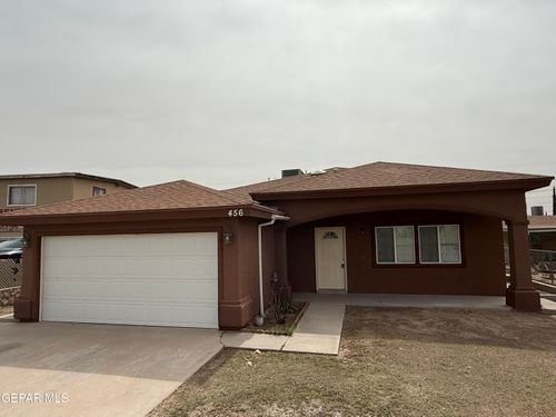 456 Passmore Rd, Socorro, TX, 79927-3264 | Card Image