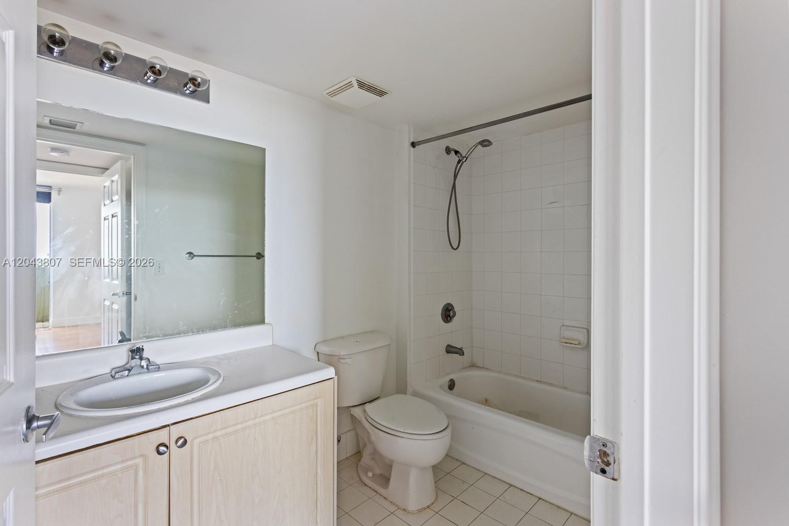 Residential Lease in Miami