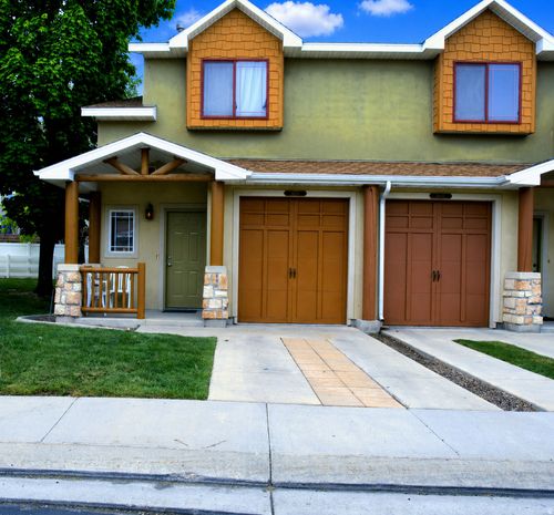 6678 Pines Point Way, West Jordan, UT, 84084-1899 | Card Image