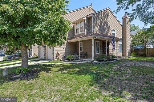 11 Kettlebrook Dr, MOUNT LAUREL, NJ, 08054-2678 | Card Image