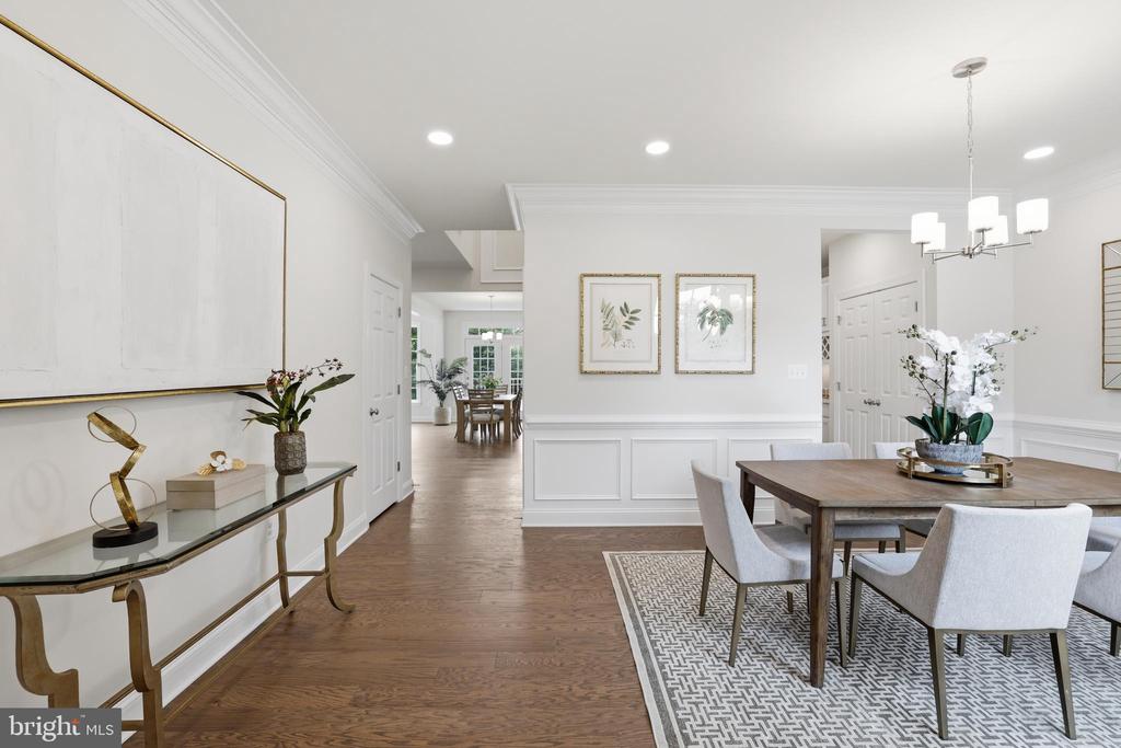 Residential in WOODBRIDGE 2