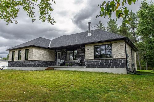 125 Savicky Dr, Espanola, ON, P5E1N3 | Card Image