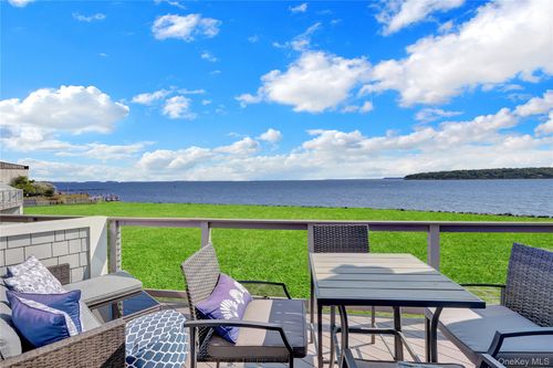 unit-2c2-2820 Shipyard Ln, East Marion, NY, 11939-1264 | Card Image