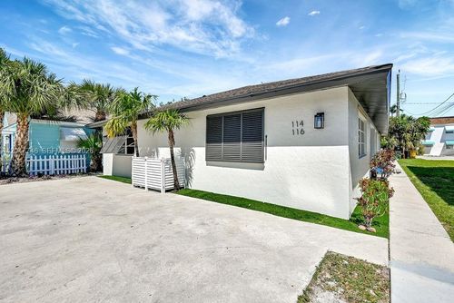 114-114 S Lakeside Dr, Lake Worth, FL, 33460-4207 | Card Image