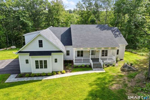 1-30-1 Lords Meadow Ln, Old Lyme, CT, 06371-1350 | Card Image