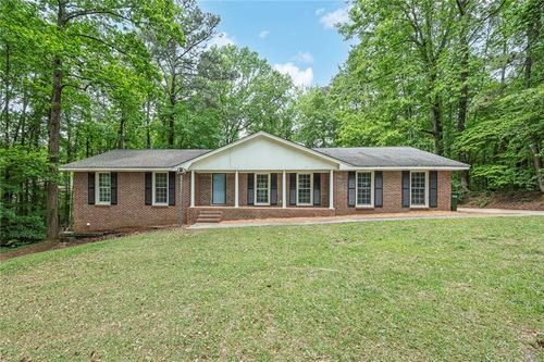 3025 Robertswood Dr, Powder Springs, GA, 30127-2328 | Card Image