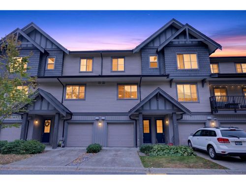 32-9525 204 St, Langley, BC, V1M0B9 | Card Image