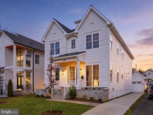 803 N Highland St, ARLINGTON, VA, 22201-2048 | Card Image