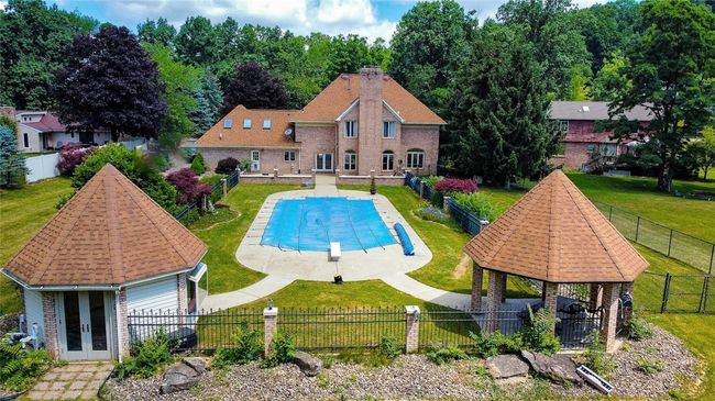 1563 Garvin Rd, House other with 4 bedrooms, 6 bathrooms and 3 parking in Cranberry Twp PA | Image 46