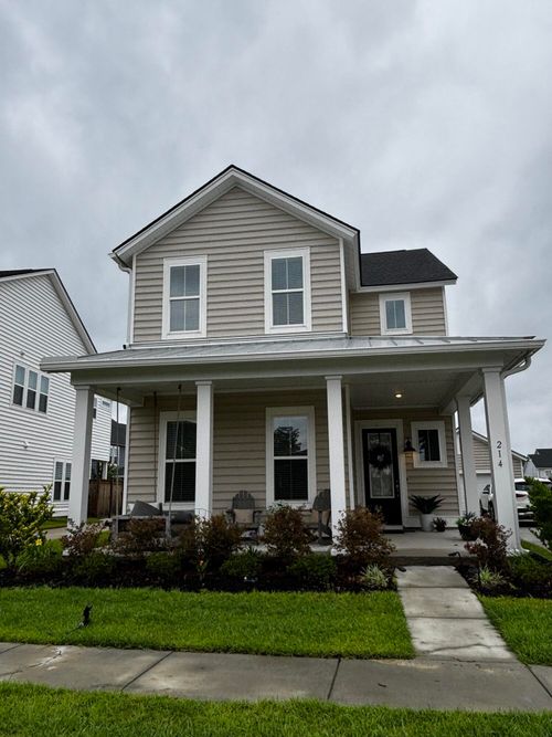 214 Narrowleaf Avenue, Summerville, SC, 29483 | Card Image