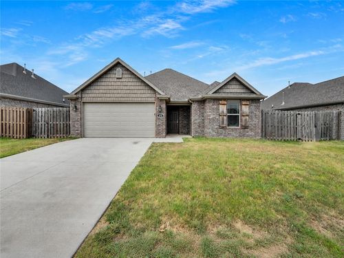 470 Holly St, Centerton, AR, 72719-5072 | Card Image