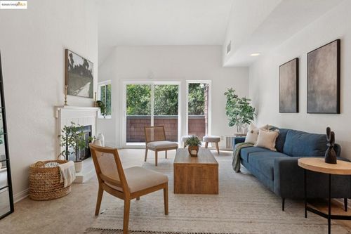5 Harwich Walk, Pleasant Hill, CA, 94523-2073 | Card Image
