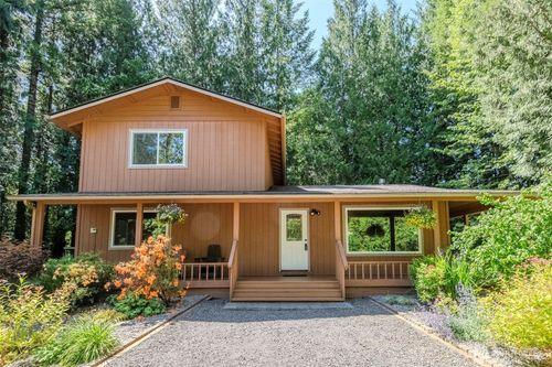 209 Alpha Way, Onalaska, WA, 98570-9640 | Card Image