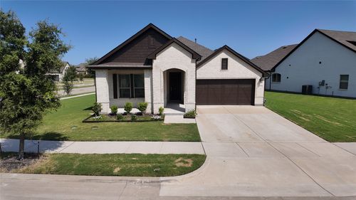 2900 Bluff Creek Dr, Mansfield, TX, 76063-4479 | Card Image