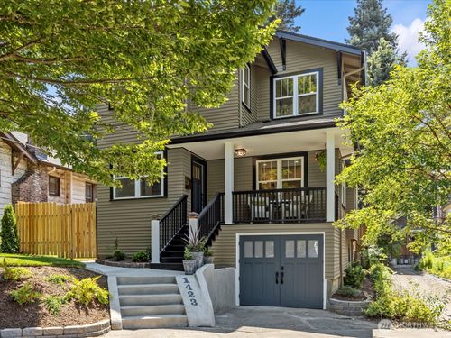 1423 N 54th St, Seattle, WA, 98103-6117 | Card Image