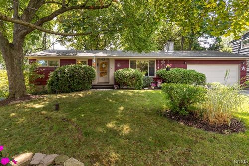 108 Haverhill Dr, Syracuse, NY, 13214-2421 | Card Image