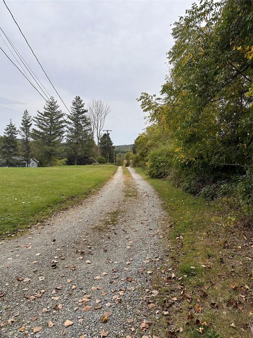 7 Briarwood Ln, Millerton, NY, 12546-4746 | Card Image