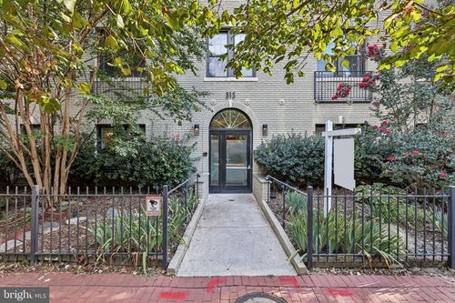unit-304-315 G St Ne, WASHINGTON, DC, 20002-4360 | Card Image