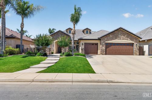 11904 Kenseth Street, Bakersfield, CA, 93312 | Card Image