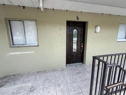 6-1677 Avocado Ave, Melbourne, FL, 32935-7612 | Card Image