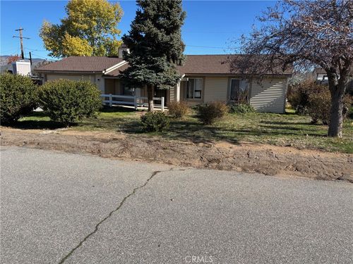 21320 Santa Barbara Dr, Tehachapi, CA, 93561-8750 | Card Image