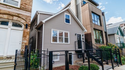 1-2927 W Lyndale St, Chicago, IL, 60647-2901 | Card Image