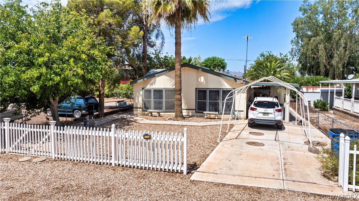 Mockingbird Dr, Mohave Valley, AZ 86440