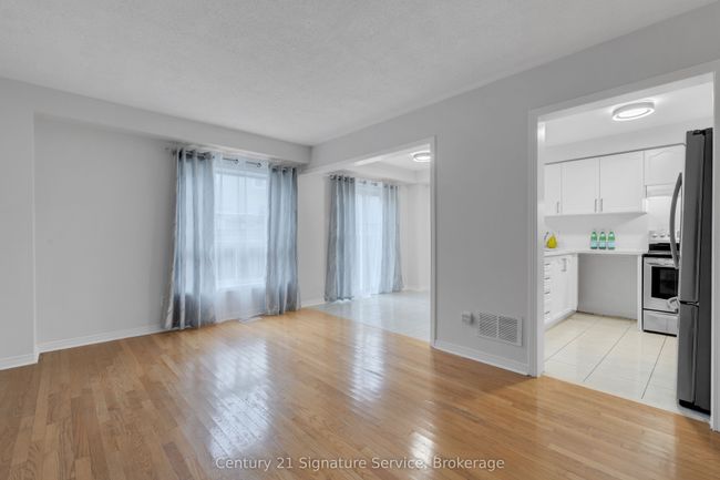 44 Bramfield St, House attached with 4 bedrooms, 3 bathrooms and 1 parking in Brampton ON | Image 23