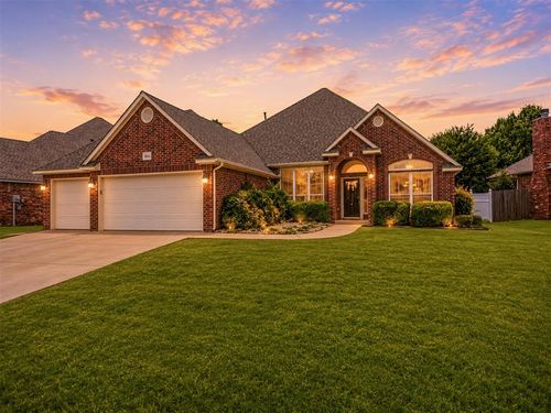 2844 Canton Lane, Edmond, OK, 73012 | Card Image